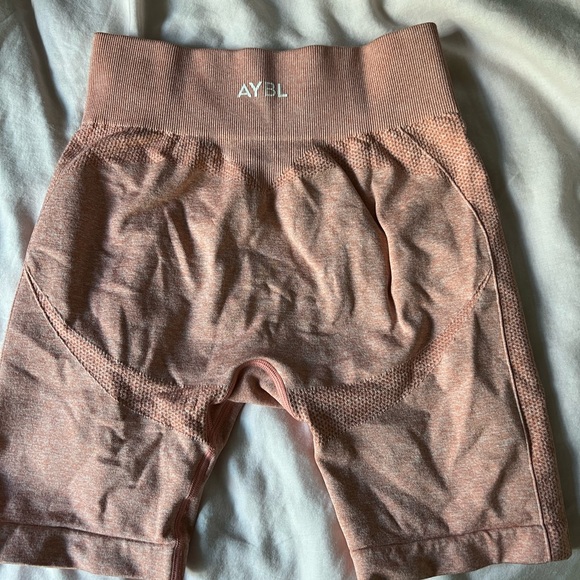 beaybl biker short & sports bra set - Picture 6 of 8